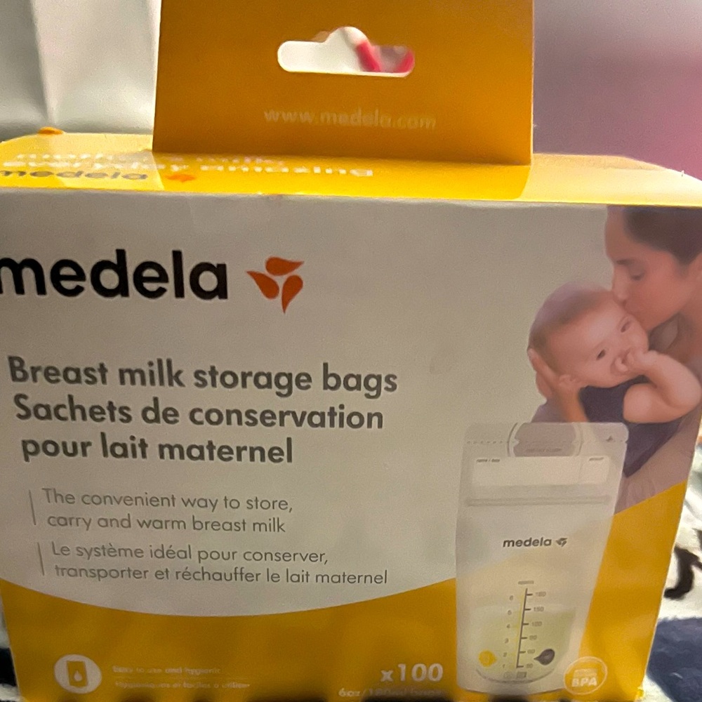 Medela breast milk storage bags x100 new